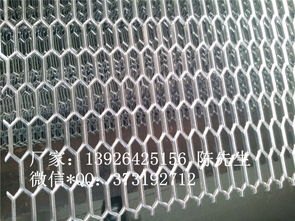 龜形孔鋁網板與六角孔鋁網板在鋁天花裝飾中的應用